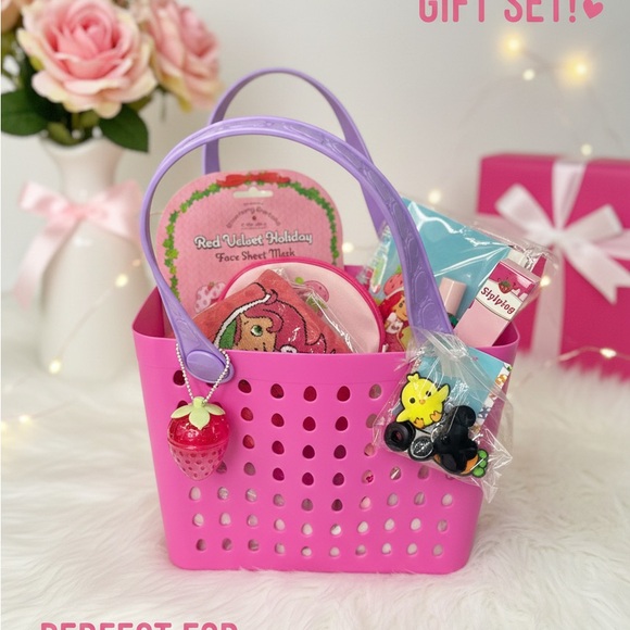Strawberry Shortcake Accessories - Pink Gift Basket with Purple Handle